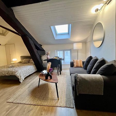 Suite Polkka Lyon Luaran gambar