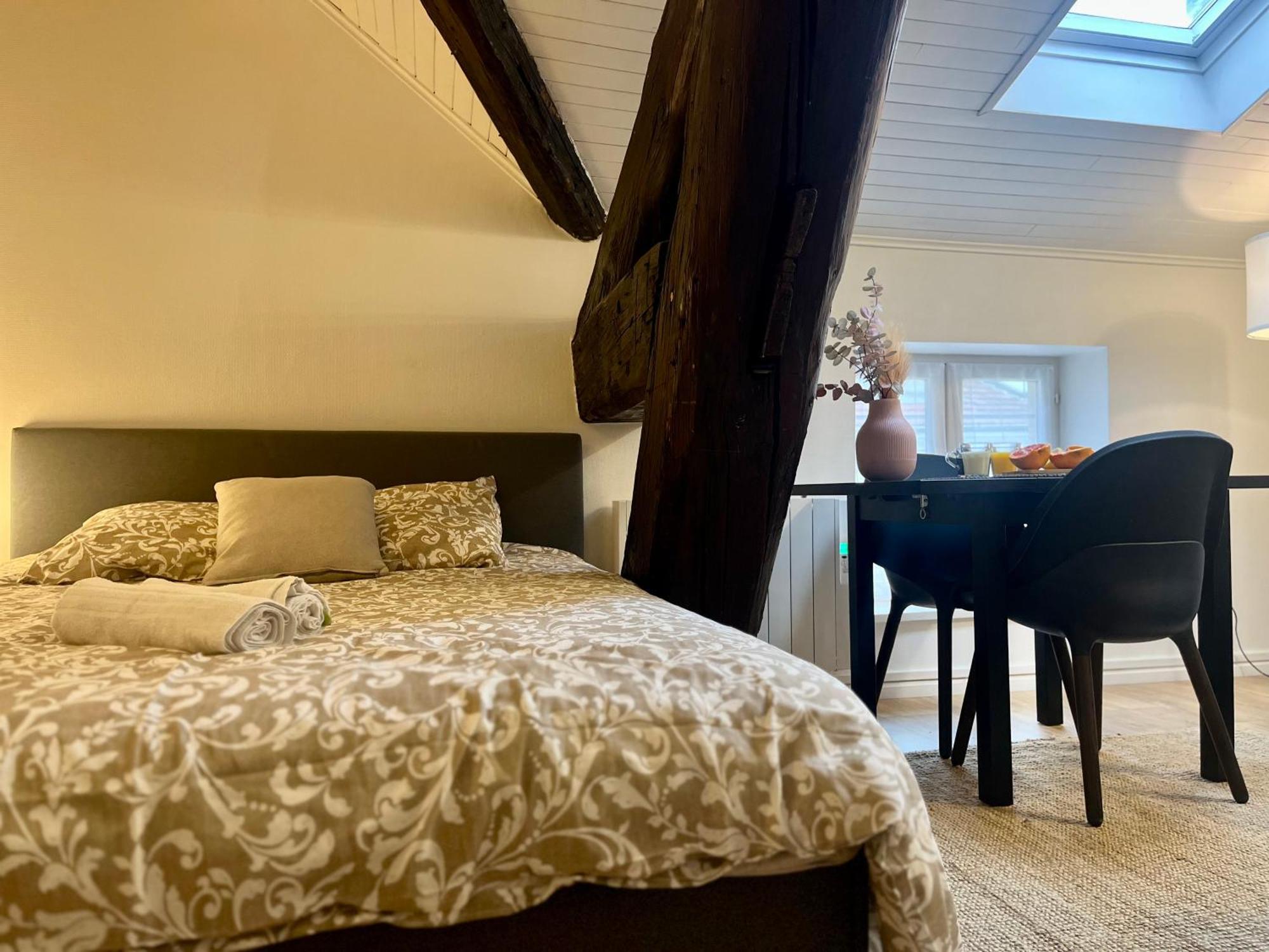 Suite Polkka Lyon Luaran gambar